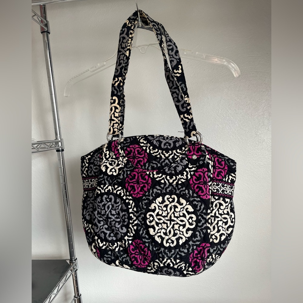 Vera Bradley tote with matching wristlet